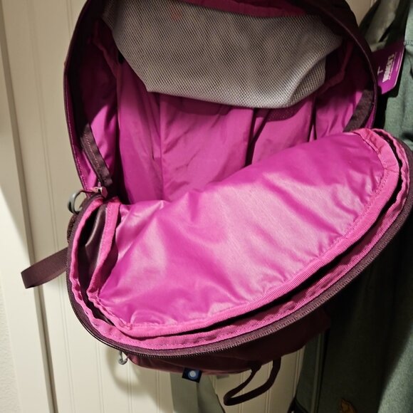 Osprey Sirrus 24 hiking backpack brag new with tags - Picture 2 of 8